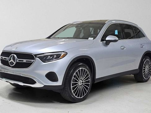 Certified 2026 Mercedes-Benz GLC 300 4MATIC image 7