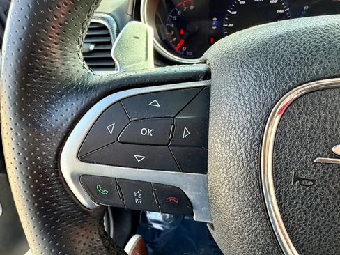 Used 2014 Jeep Grand Cherokee SRT8 w/ Luxury Group II AWD/4WD image 50