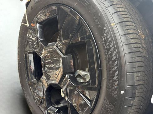 Used 2026 Kia Sportage X-Line w/ X-Line Premium Package image 8