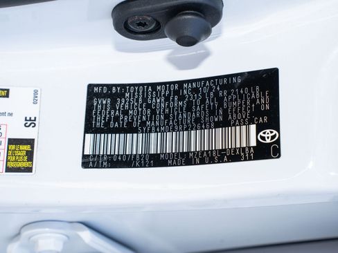 Used 2024 Toyota Corolla LE image 36