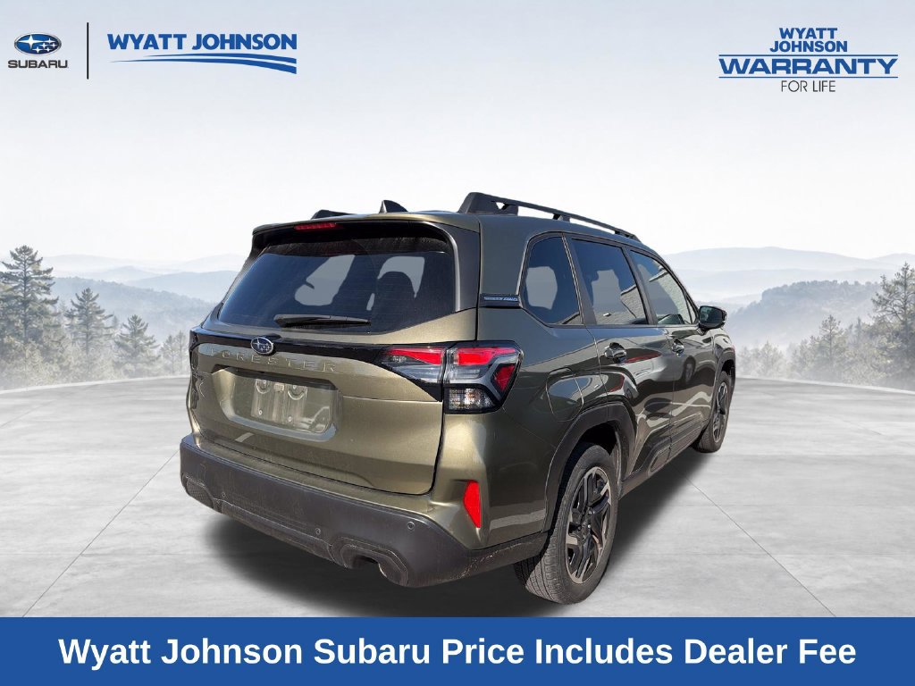 Used 2025 Subaru Forester Limited AWD/4WD image 9