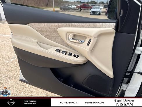 Certified 2023 Nissan Murano SL w/ Cargo Package FWD image 25