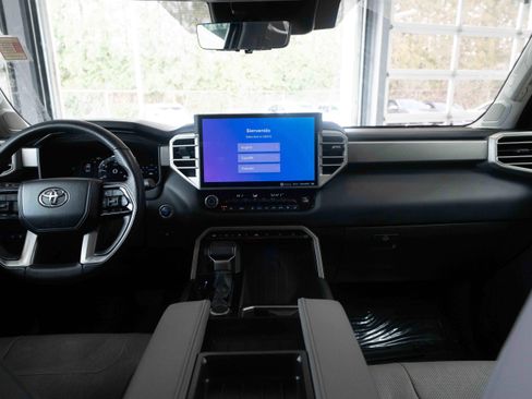 Used 2023 Toyota Tundra Limited image 20