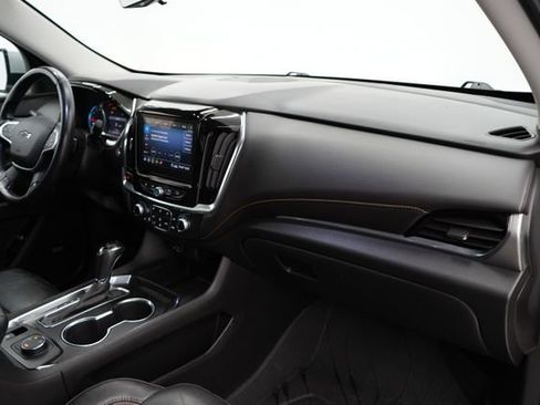 Used 2020 Chevrolet Traverse RS image 73