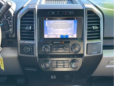 Used 2019 Ford F150 XLT image 17