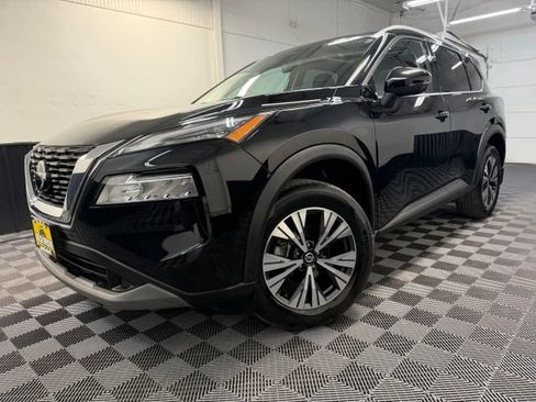 Used 2021 Nissan Rogue SV AWD/4WD image 3