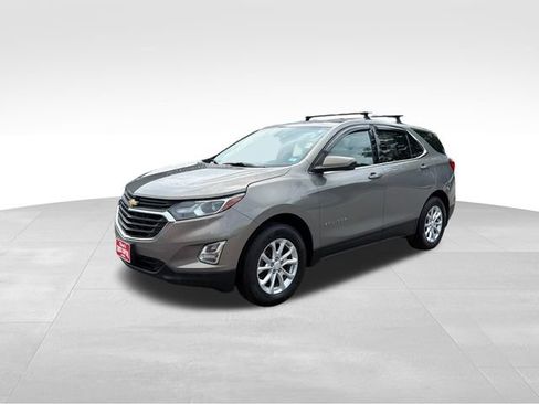 Used 2018 Chevrolet Equinox LT w/ LPO, Protection Package AWD/4WD image 7
