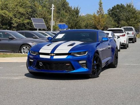 Used 2017 Chevrolet Camaro SS RWD image 1