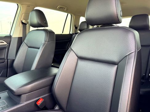 Used 2018 Volkswagen Atlas SE image 13