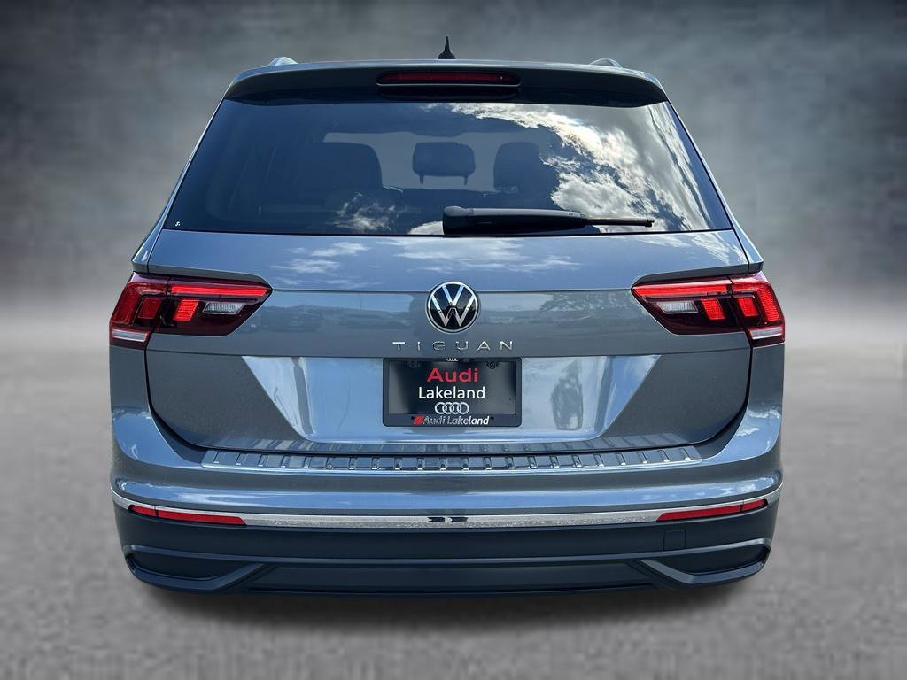 Used 2022 Volkswagen Tiguan S FWD image 4
