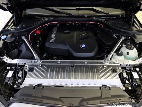 Used 2025 BMW X3 xDrive30i w/ Premium Package image 39