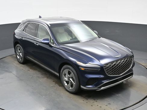 New 2026 Genesis GV70 2.5T Select image 19