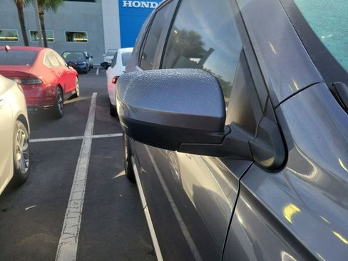 Used 2023 Honda Pilot EX-L image 9