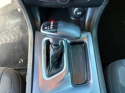 Used 2020 Dodge Charger SXT image 20