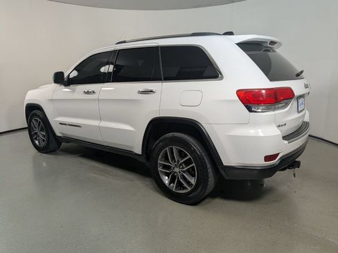 Used 2017 Jeep Grand Cherokee Limited AWD/4WD image 6