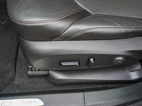 Used 2017 Buick Envision Essence FWD image 20
