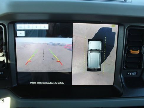 Used 2023 Ford Bronco Badlands w/ Sasquatch Package image 34