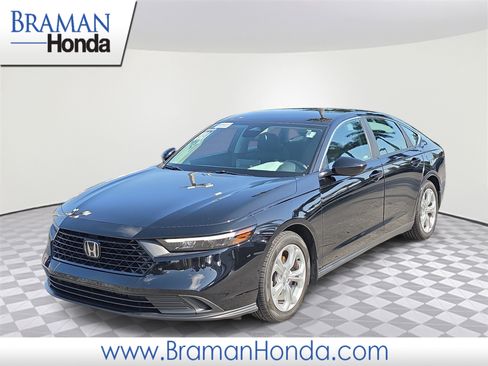 Certified 2024 Honda Accord LX image 1