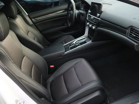 Used 2022 Honda Accord Sport image 24