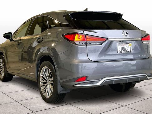 Used 2021 Lexus RX 450h AWD w/ Luxury Package image 13