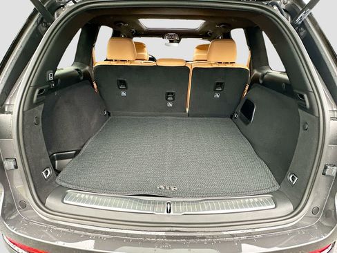 New 2025 Jeep Grand Cherokee Summit AWD/4WD image 28