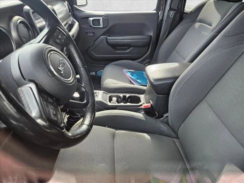 Used 2020 Jeep Gladiator Sport w/ Quick Order Package 24S image 13