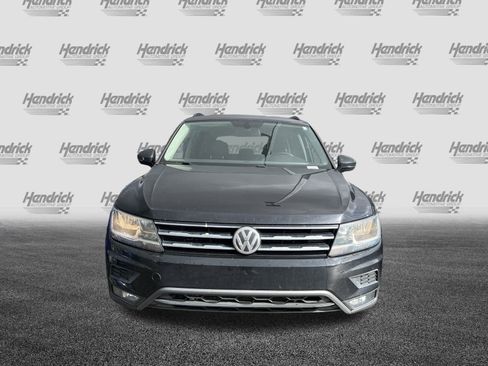 Used 2018 Volkswagen Tiguan SE image 3