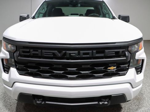 Used 2024 Chevrolet Silverado 1500 Custom AWD/4WD image 4