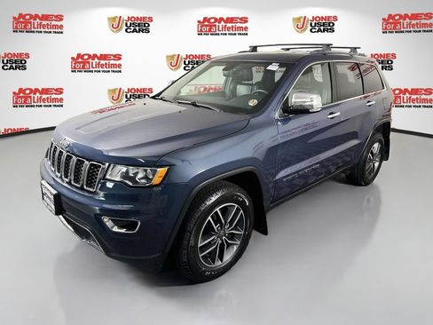 Used 2019 Jeep Grand Cherokee Limited AWD/4WD image 16