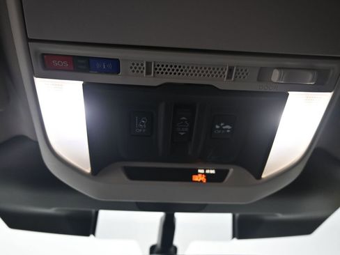 Used 2023 Subaru Forester Touring w/ Popular Package #2 image 14