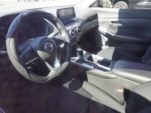 Used 2022 Nissan Sentra SR w/ Trunk Package FWD image 10