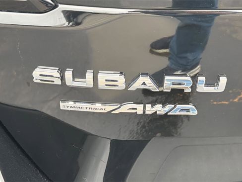 Used 2023 Subaru Outback Limited image 25