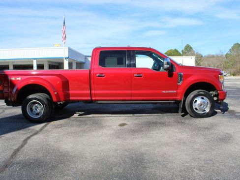 Used 2022 Ford F350 Platinum image 5