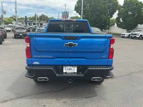 Used 2025 Chevrolet Silverado 1500 LT Trail Boss w/ LT Trail Boss Premium Package AWD/4WD image 5
