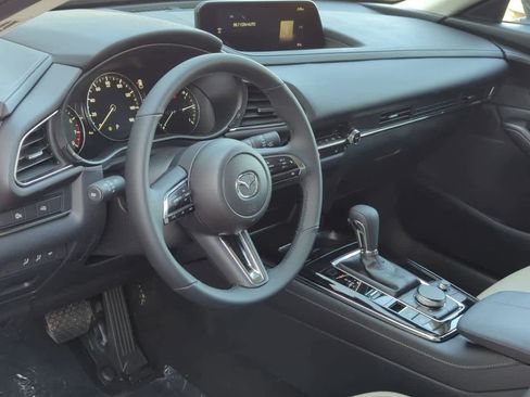 New 2025 MAZDA CX-30 AWD 2.5 S w/ Preferred Package image 2