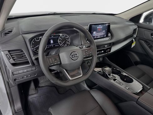 New 2026 Nissan Rogue SV image 9