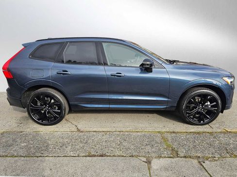 New 2026 Volvo XC60 B5 Ultra w/ Climate Package AWD/4WD image 2