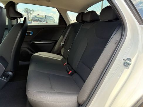 New 2026 Kia K4 FWD image 12