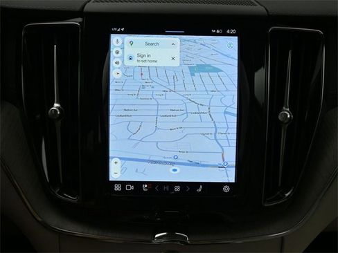 Used 2023 Volvo XC60 B5 Ultimate w/ Climate Package image 15