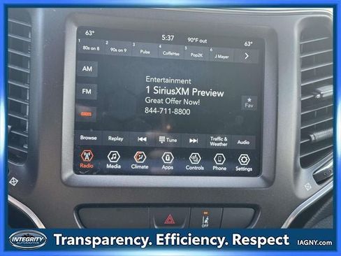 Used 2022 Jeep Cherokee Trailhawk w/ Comfort/Convenience Group AWD/4WD image 26