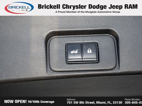 Used 2025 Nissan Rogue SV image 10