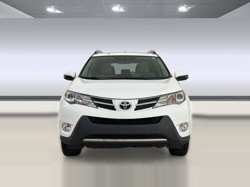 Used 2013 Toyota RAV4 XLE FWD image 6