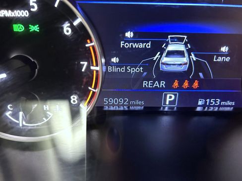 Used 2024 Nissan Altima 2.5 SV image 14