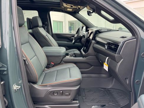 New 2026 GMC Yukon AT4 w/ AT4 Premium Plus Package image 23