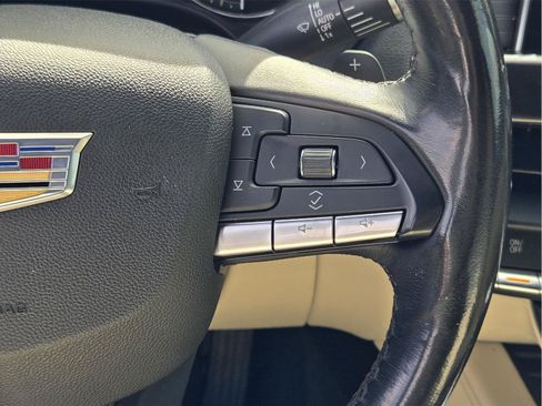 Used 2020 Cadillac CT4 Premium Luxury RWD image 27