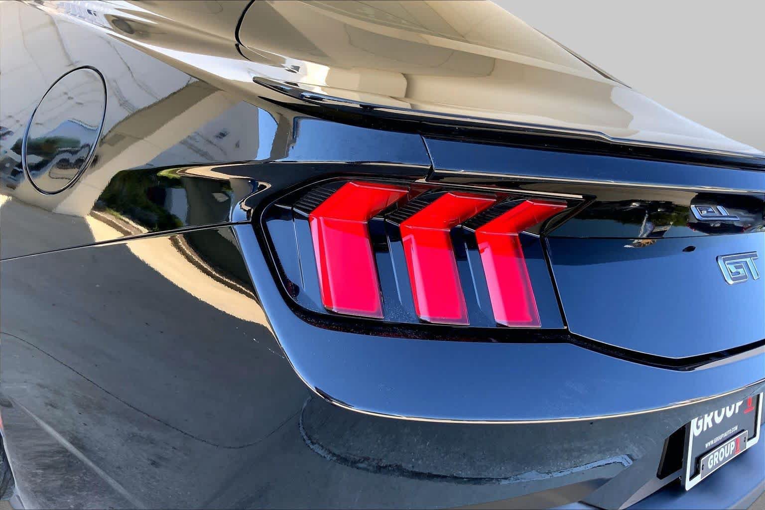 Used 2024 Ford Mustang GT RWD image 27