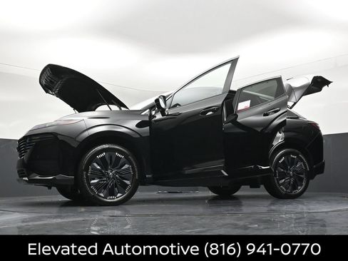 Certified 2026 Nissan Murano Platinum w/ Cargo Package AWD/4WD image 38