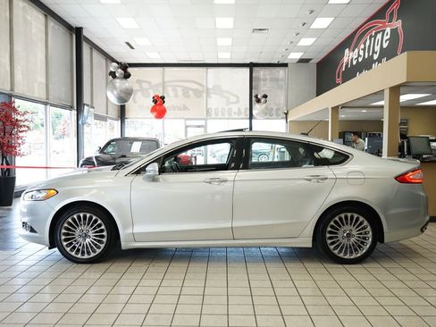 Used 2016 Ford Fusion Titanium FWD image 3