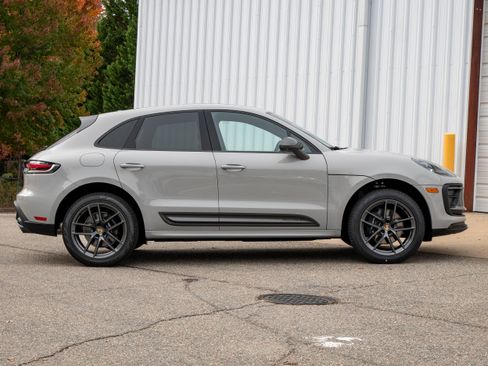 New 2026 Porsche Macan Turbo image 8