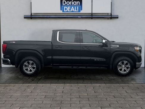 Used 2019 GMC Sierra 1500 SLE w/ SLE Value Package AWD/4WD image 2